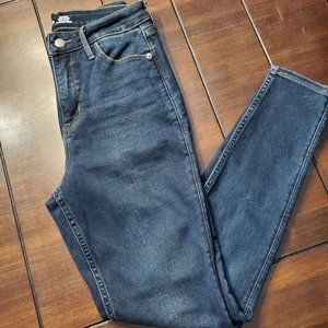 Rockstar Super Skinny Old Navy jeans - size 6
